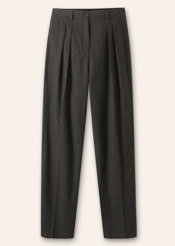Elongated Tapered Trouser