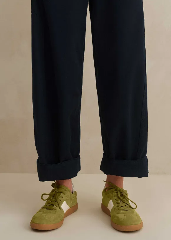 Extreme Seam Casual Trouser