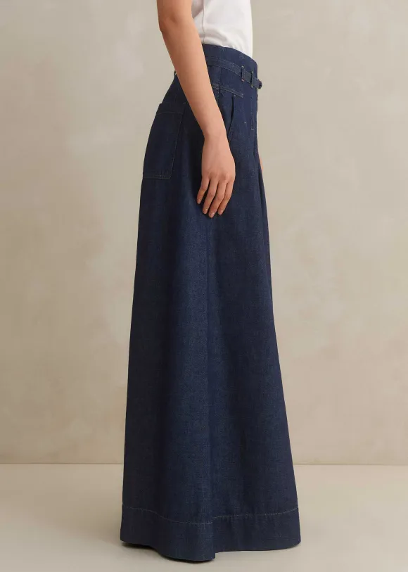 Goes-With-Everything Jean