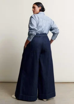 Goes-With-Everything Jean