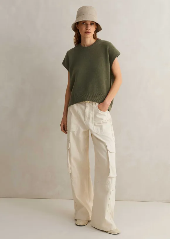 Lofty Cashmere Relaxed Curved Hem Vest