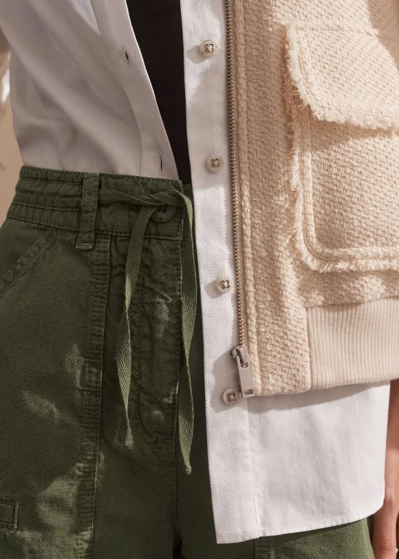 Oversized Patch Short + Tie