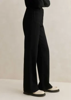 Patch Pocket Subtle Flare Jean
