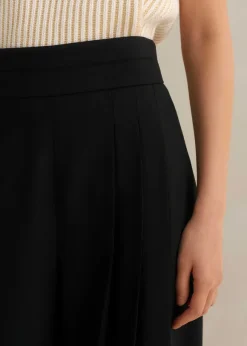 Pleated Ultra Wide-Leg Trouser