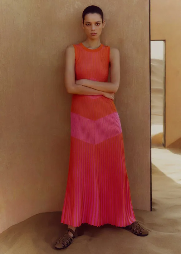 Racer Crew Neck Rib Maxi Dress