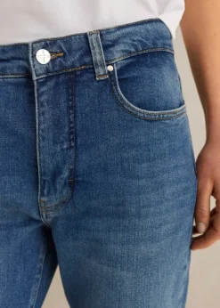Regular Authentic Slim Crop Jean