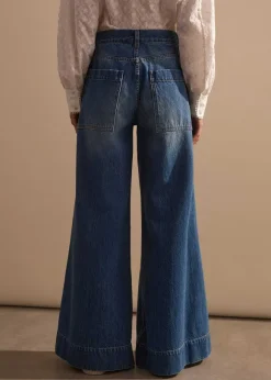 Seam Front Wide-Leg Flare Jean