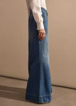Seam Front Wide-Leg Flare Jean