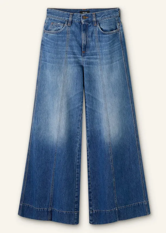 Seam Front Wide-Leg Flare Jean