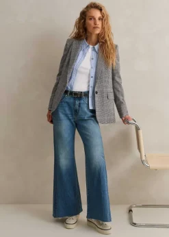 Short Length Split Seam Flare Jean