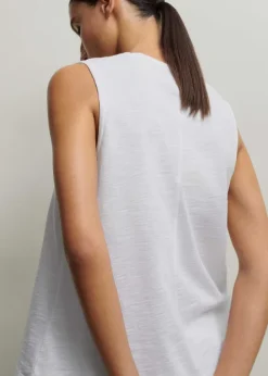 Slub V-Neck Swing Vest