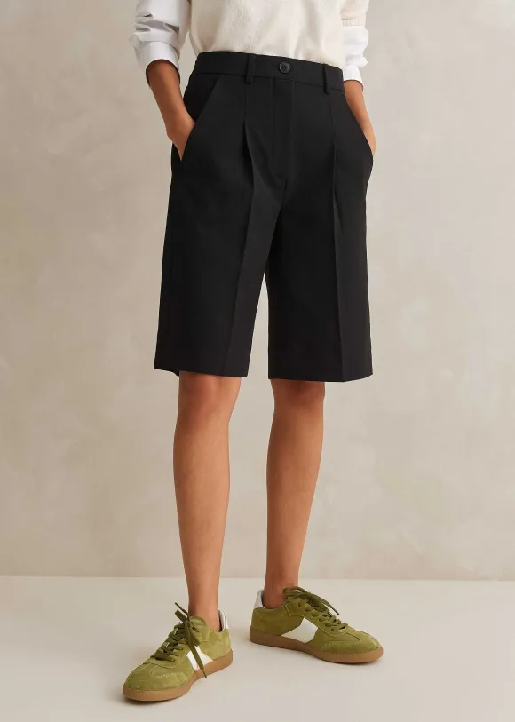 Textured Tailoring Longline Short