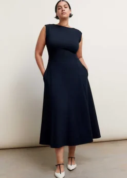 Travel Tailoring Boat Neck Midi Dress