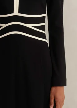 Travel Tailoring Contrast Detail Maxi Dress