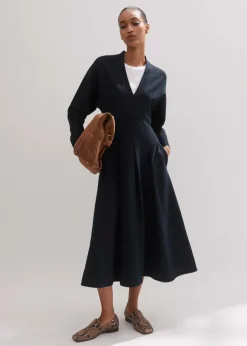 Travel Tailoring Fit And Flare Midi Dress