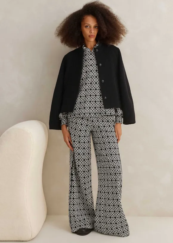 Travel Tailoring Graphic Jacquard Swing Top