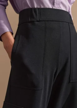 Travel Tailoring Wide-Leg Cargo Trouser