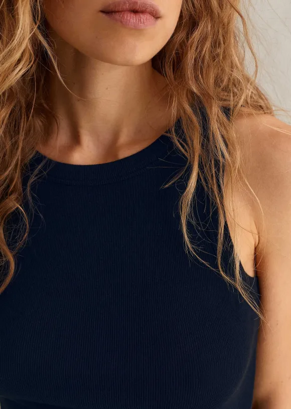Ultimate Crew Neck Vest