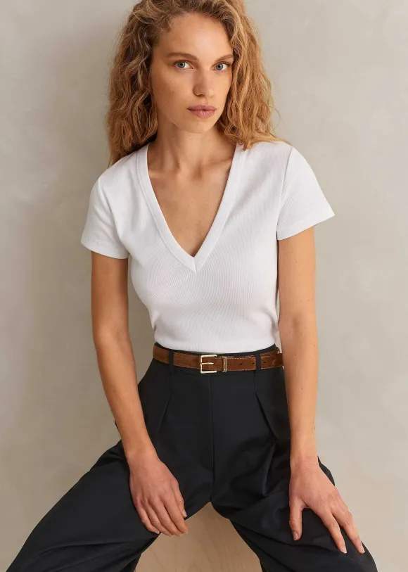 Ultimate Fitted Rib V-Neck Tee