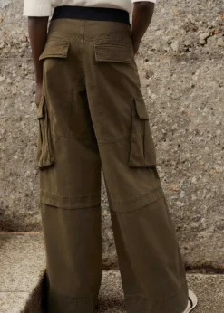 Wide-Leg Cargo Trouser